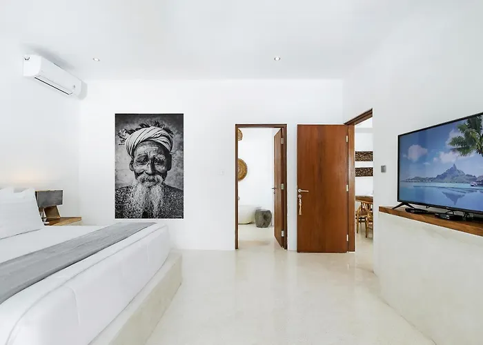 Rumah Santai Luxury 2 Bedrooms With Private Pool Villa *