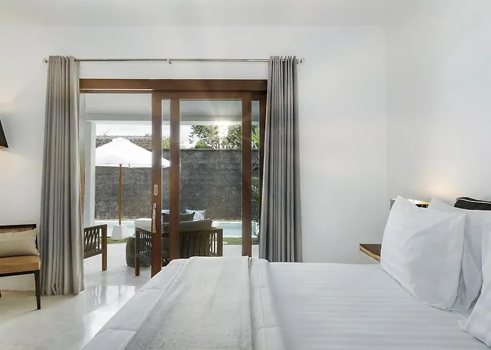 Rumah Santai Luxury 2 Bedrooms With Private Pool Villa