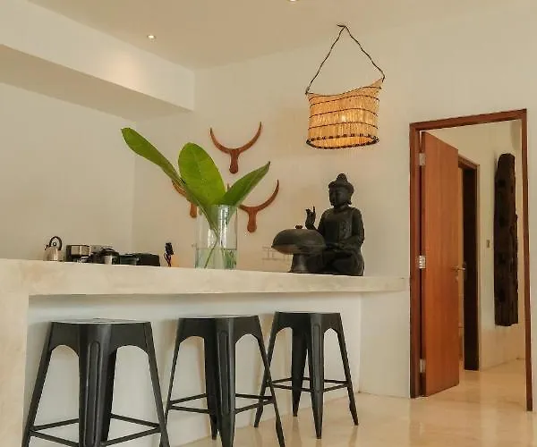 Rumah Santai Luxury 2 Bedrooms With Private Pool *